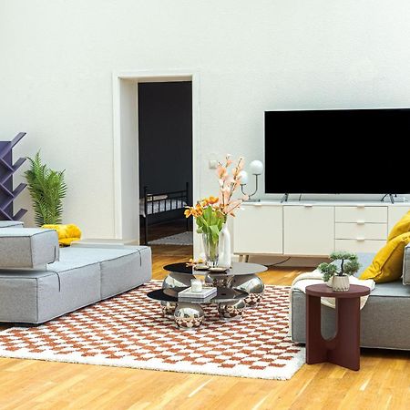 Appartamento Sky Loft In The Heart Of Berlino Esterno foto