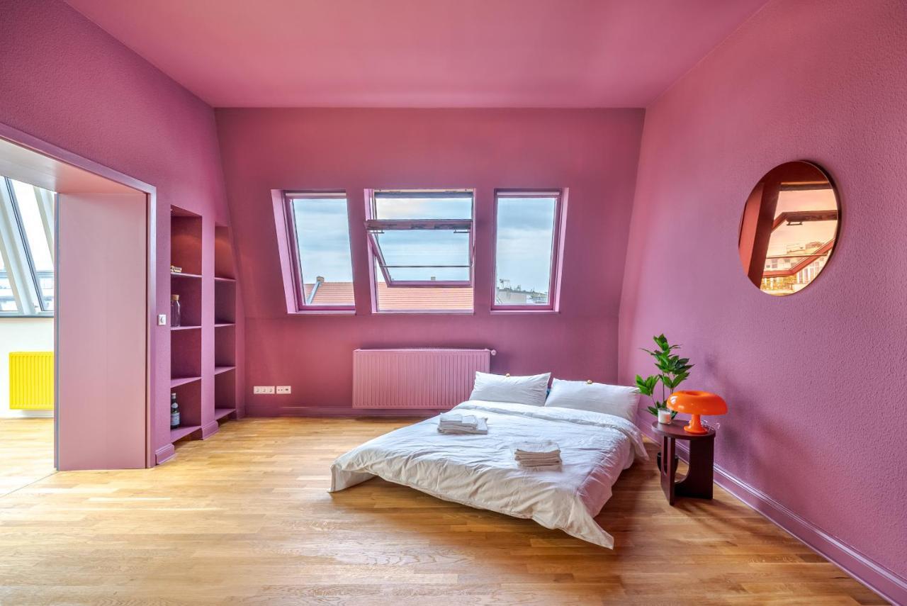Appartamento Sky Loft In The Heart Of Berlino Esterno foto